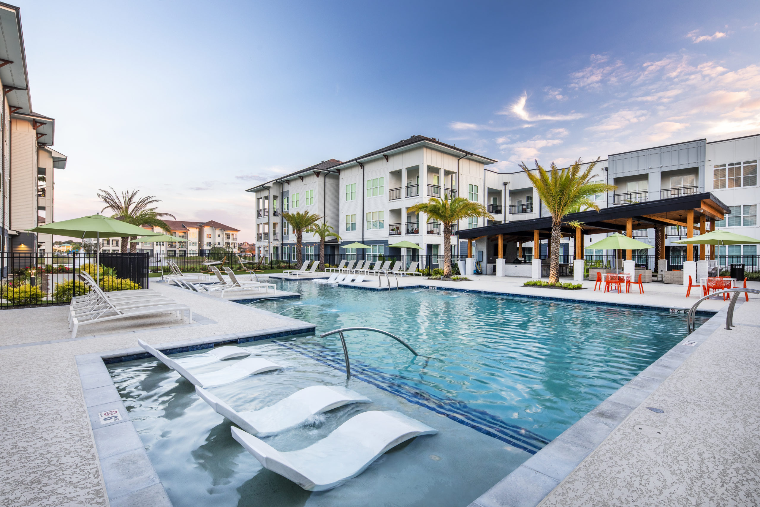 Bearing Point Properties, Sawgrass Point Pool